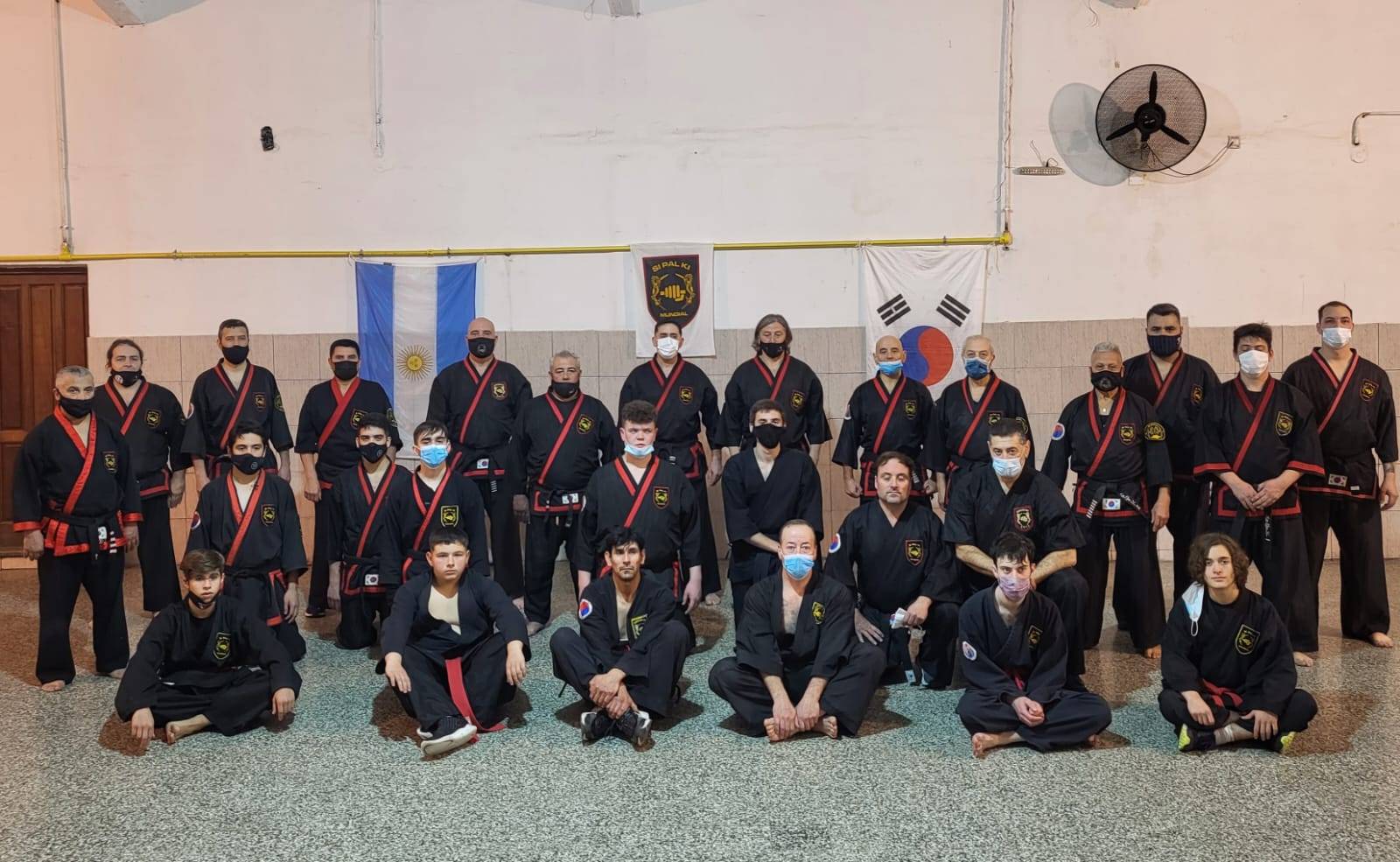CLASE EN BAHIA BLANCA DICTADA POR EL MAESTRO DAE WON YOO