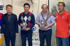 Korean Sport & Olimpic Committee distingue al Mtro. Dae Won Yoo.